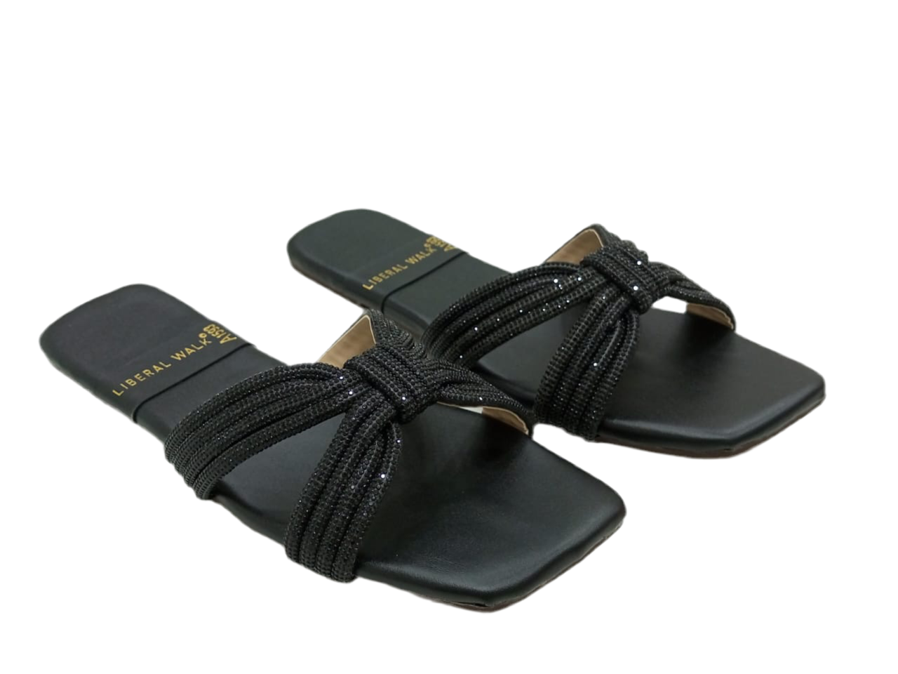 Women Slippers
A-1593