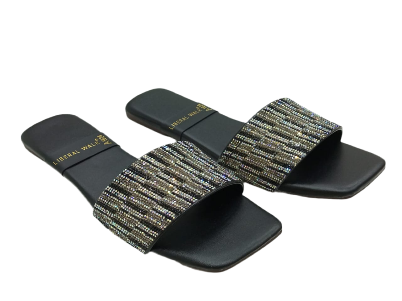 Women Slippers
A-1624